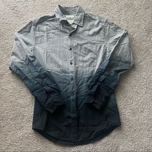 Men’s Ombré Button Down Shirt